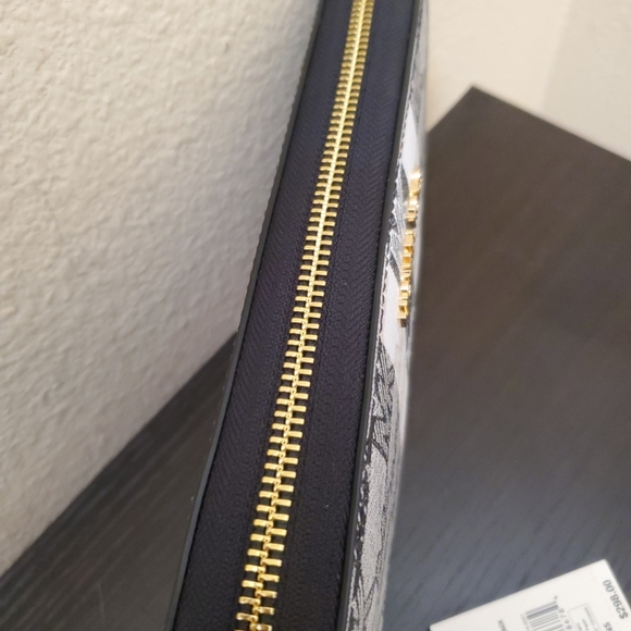 Michael kors Jet Set Travel Large Jacquard Continental Wallet - Picture 4 of 12